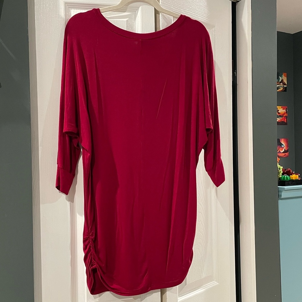 red blouse - Picture 3 of 4